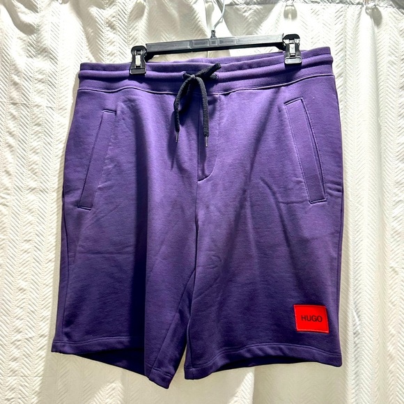 NEW WT HUGO Men's Purple Shorts - Picture 2 of 3